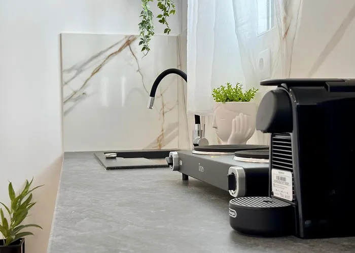 Apartman New 5min - No 8 *